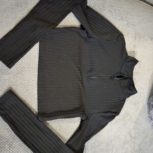 Black Ribbed Zipper Long Sleeve Top